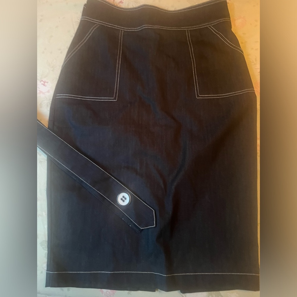 NWT DENIM SKIRT (NY & CO) Size M